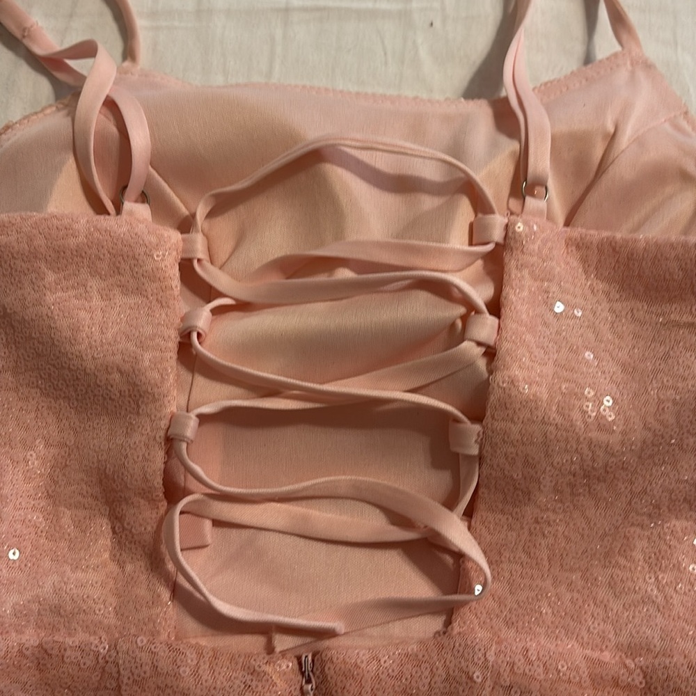 Baby pink full sequin POMUYOO dress size 2 - Picture 6 of 6